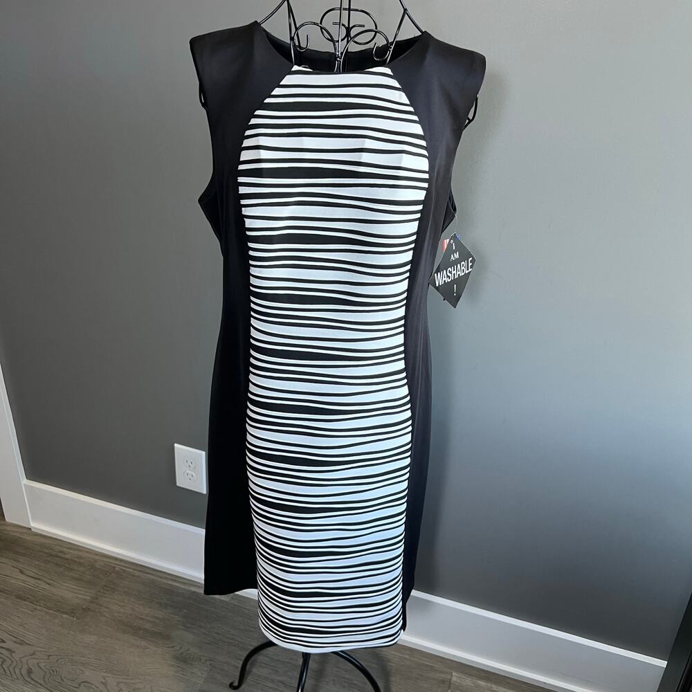 NWT  R&M Richards Woman’s Black and White Striped Sheath Dress Size 14 Career